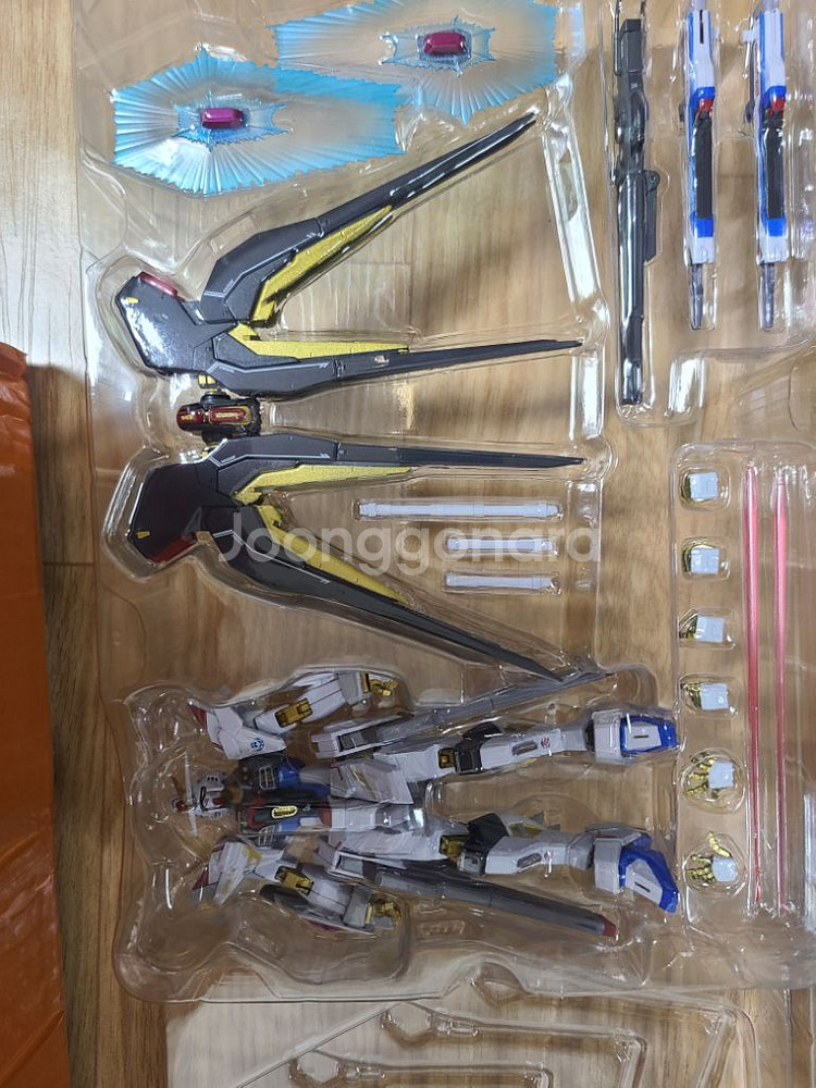 메탈로봇혼 스트라이크 프리덤 2식 팝니다.--3