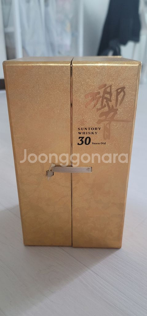 히비키 30년 골드 칸논비라키 공병--0