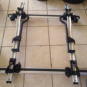 툴레 자전거 캐리어