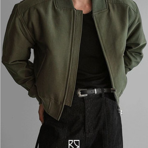 택포/L BOWLOW 바우로 크롭 MA-1 자켓