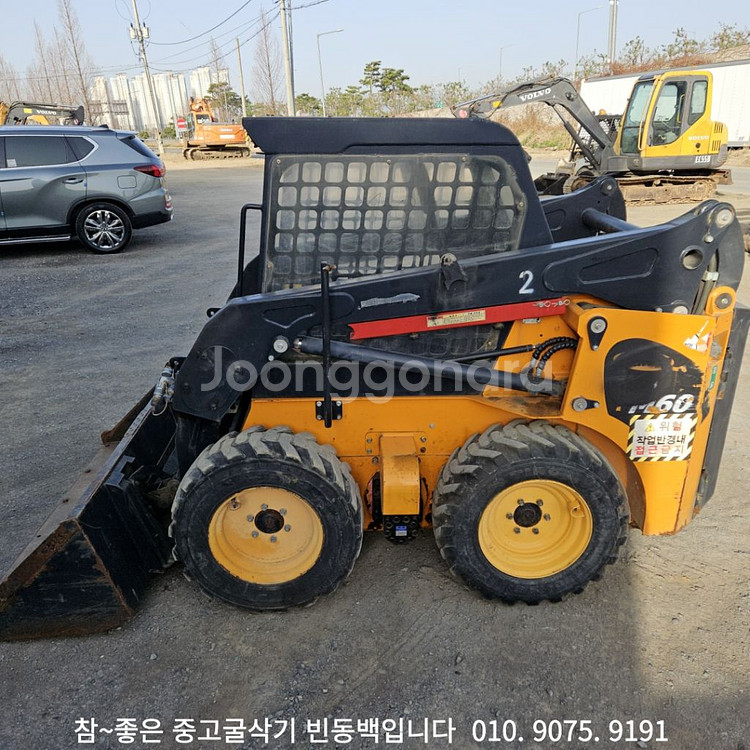 바우 스키로더 M60 17년식 55마력 스키드로더--3
