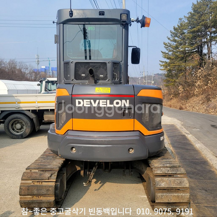 두산 DX60R 23년식 696시간 소선회 02 굴삭기--5