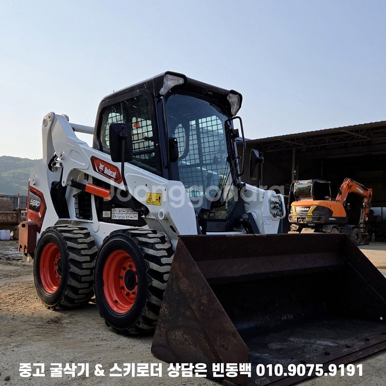 밥캣 S590 스키로더 23년식 58시간 스키드로더--2