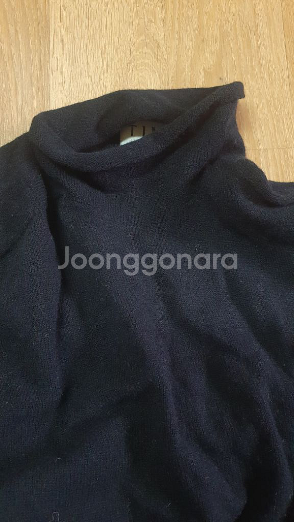 한섬타임 캐시미어100%반목폴라니트반팔티85--2