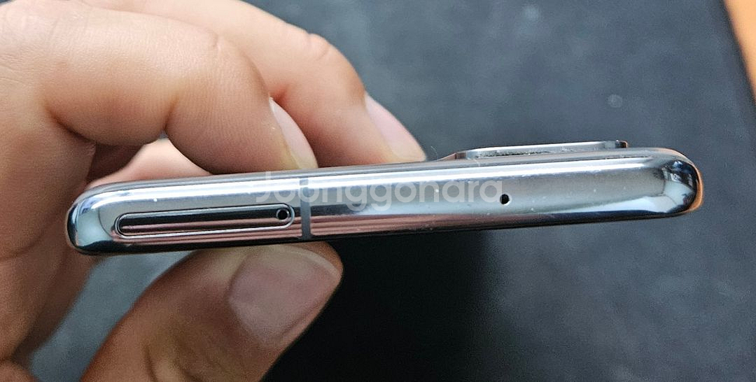 삼성 갤럭시 S20 플러스 5G 256gb 판매합니다ㅎ--6