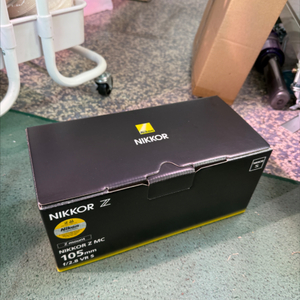 니콘 z mc 105mm f2.7 vr s 마크로렌즈