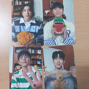 데이식스 포카 굿즈 양도