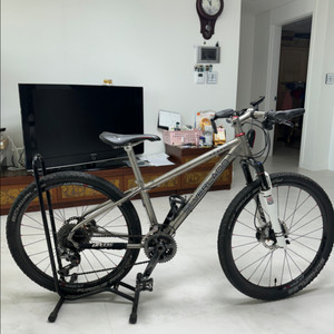 첼로 실버라도 티타늄 mtb