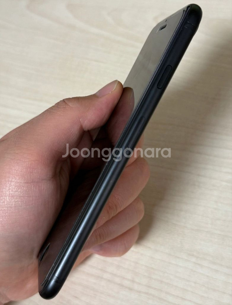 아이폰7 매트블랙 256GB 86% 찍힘없습니다--2