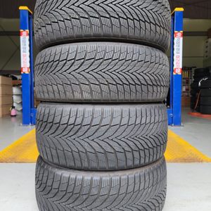 넥센 윈터타이어 245 45 20, 275 40 20