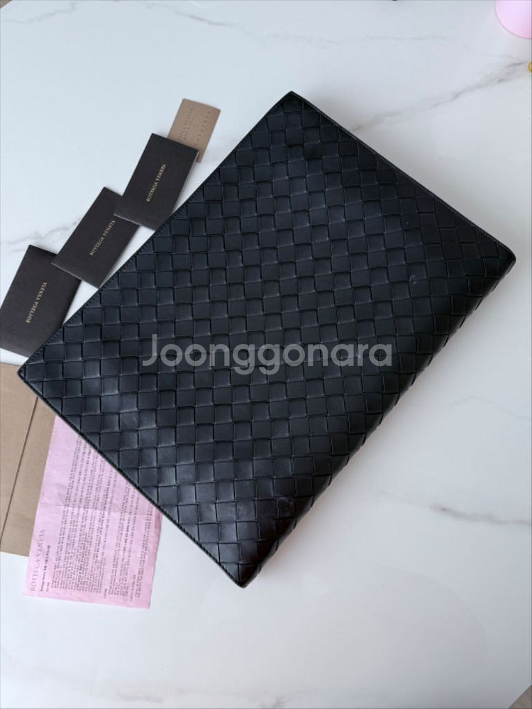 보테가베네타 인트레치아토 도큐먼트 클러치--1