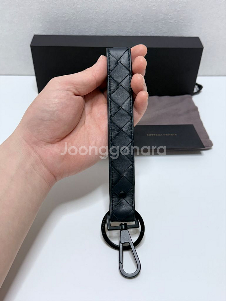 (새상품급)보테가베네타 키링 스트랩--1