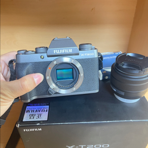 후지필름 xt200 풀박스 (15-45번들렌즈)