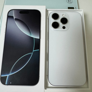 (교환가능)아이폰16 프로 256GB 팝니다