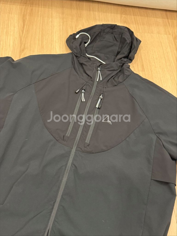 ROA 윈드브레이커 M--0
