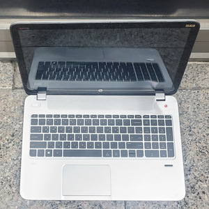 HP i7 외장그래픽 터치노트북 부품용으로 팝니다