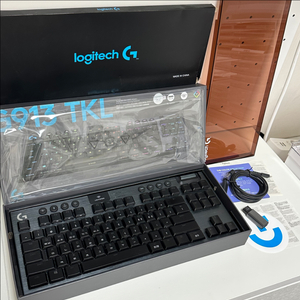 로지텍 g913 tkl 클릭키 리니어블랙