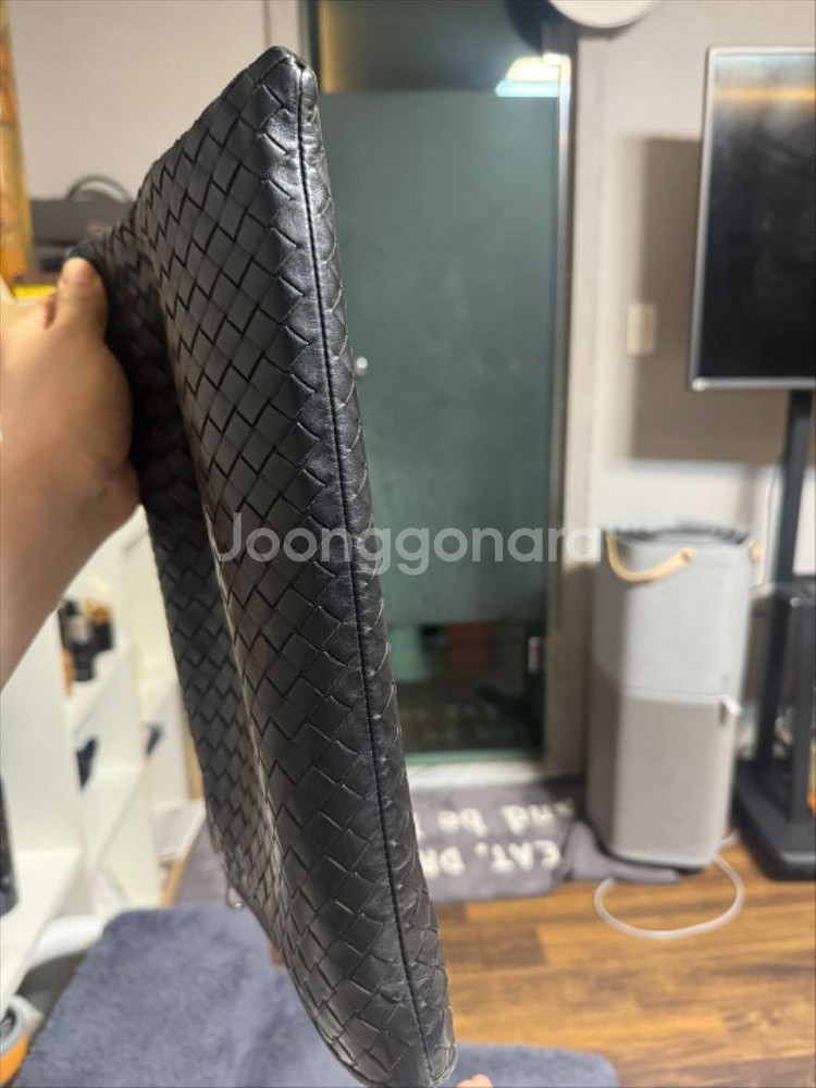 보테가베네타 남성 클러치백 팝니다--7