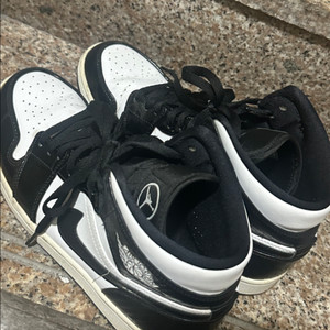 조던 1 미드 280