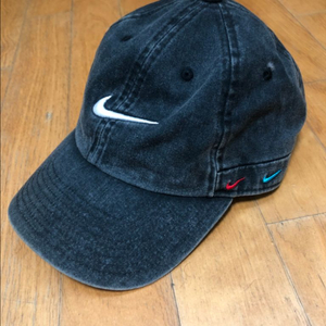나이키 카이리프렌즈 카이리어빙 볼캡