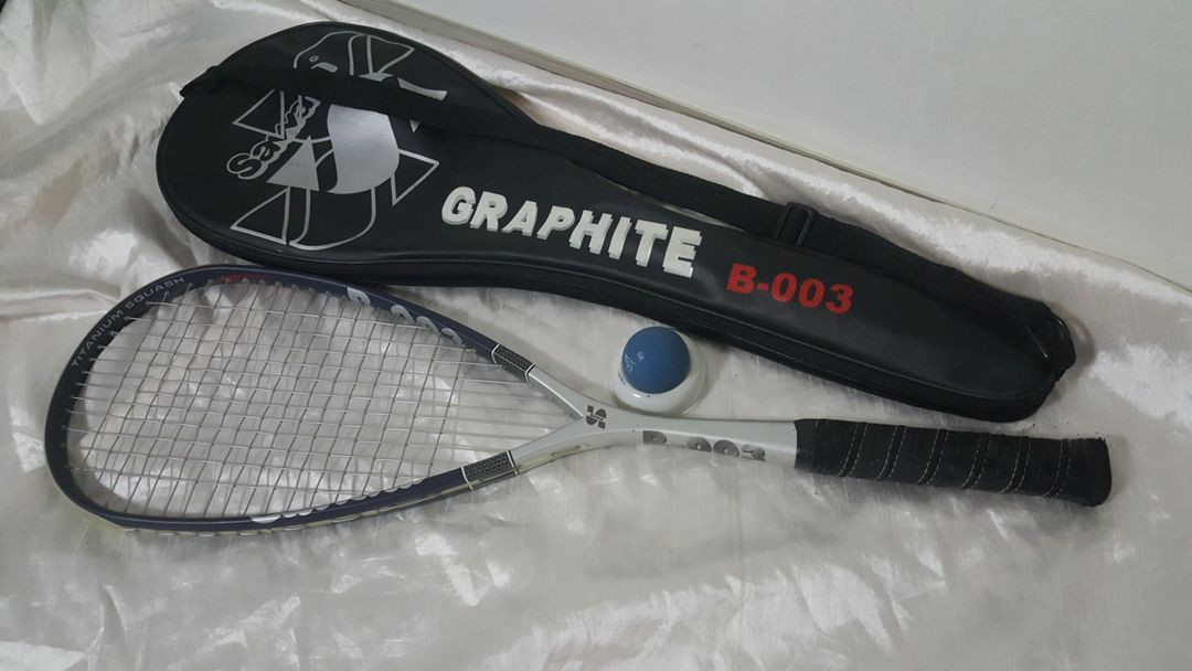 티타늄 스쿼시라켓 1개--1