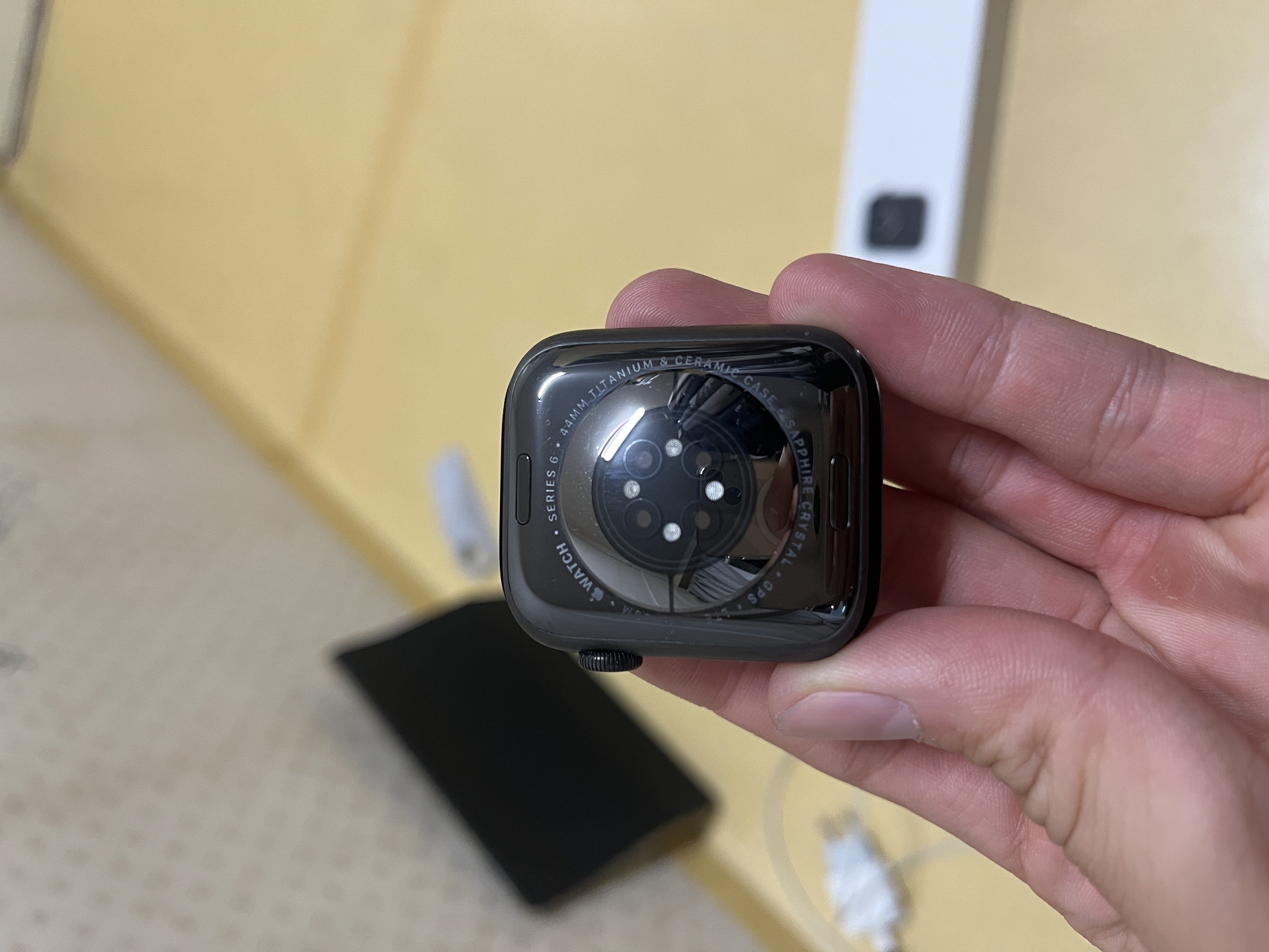 애플워치6 44mm 티타늄 블랙 gps+셀룰러