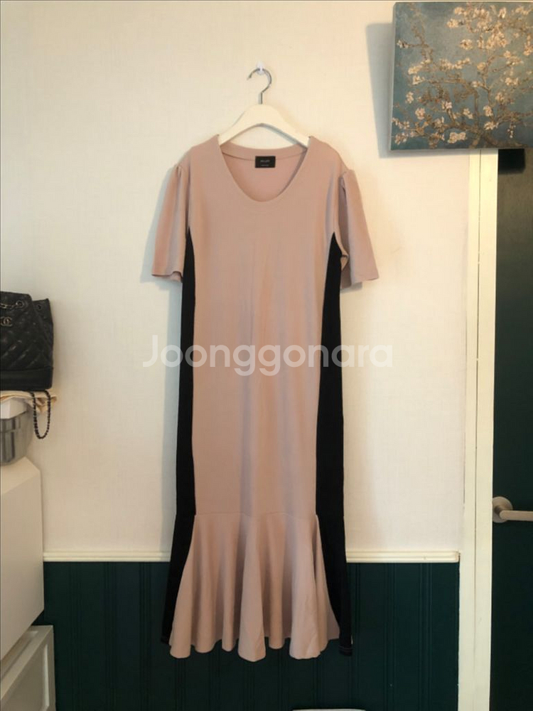 베이지블랙 배색 롱원피스 66사이즈--1