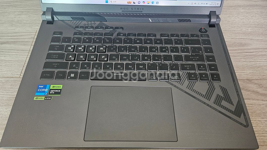 ASUS rog strix G16--0