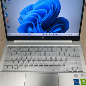 HP 파빌리온 14인치 노트북 팝니다.