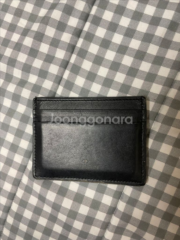 발렌티노 락스터드 카드지갑--1