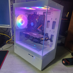 컴퓨터i7-8700/32g/256g/gtx560