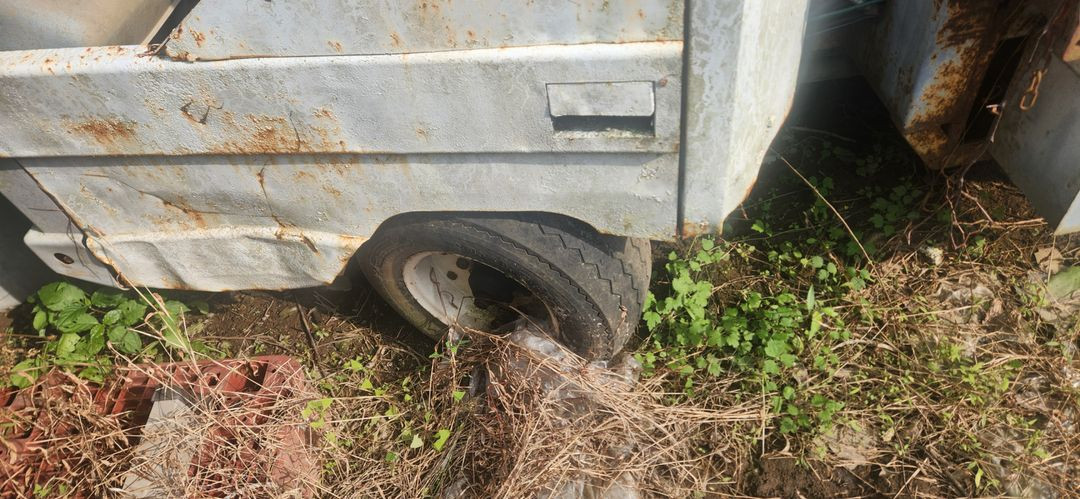 허리 꺽기는 장기간 미사용 사륜 4wd 운반차--4