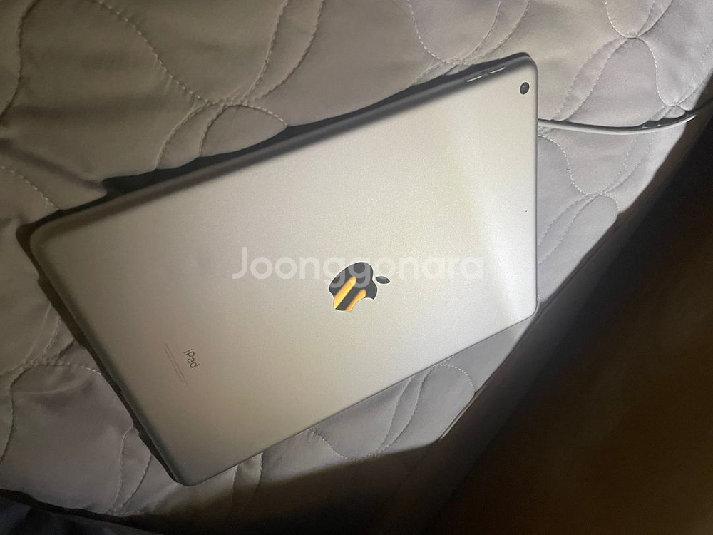 아이패드9세대 wifi 64GB--1