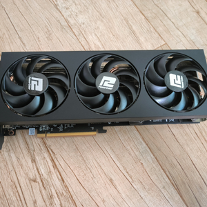 파워컬러 라데온 rx7900gre 판매합니다.