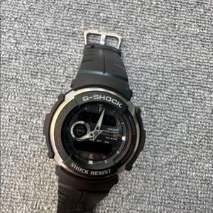 카시오 지샥 G-300 아날로그-디지털 콤비 시계 판매