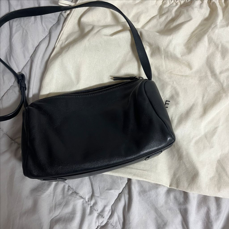 파사드패턴 캐빈백 블랙--1