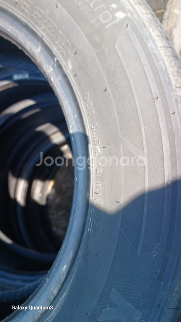 1956515중고타이어 키너지 2본 a급 팝니다--2