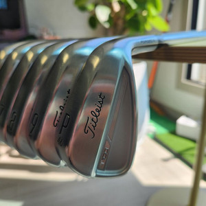 타이틀리스트 T100 3세대