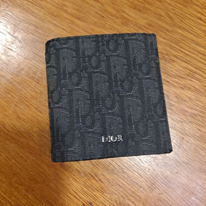 디올 오블리크 지갑