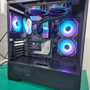 i7 8700K ROG STRIX Z370-E 지스킬3