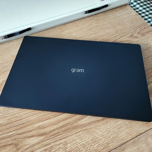 LG 23년 그램 13세대 12코어 i5 초경량990g