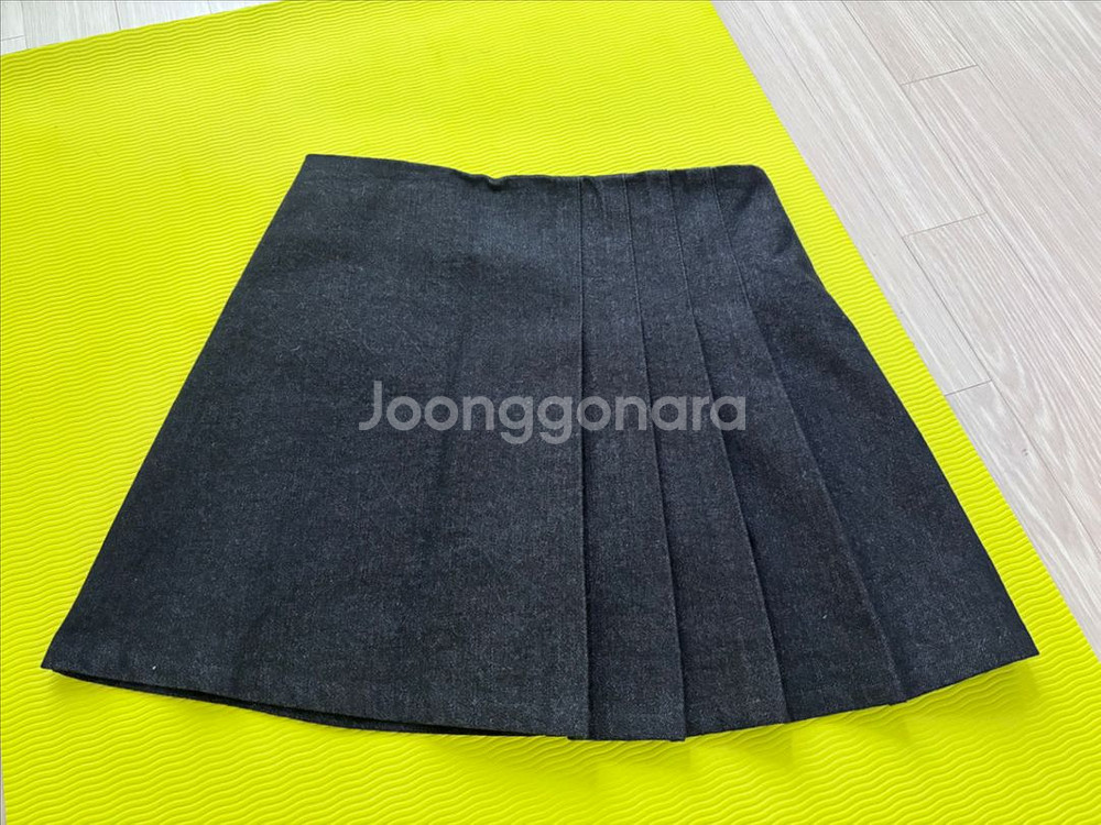 에잇세컨즈 데님스커트 새상품--1