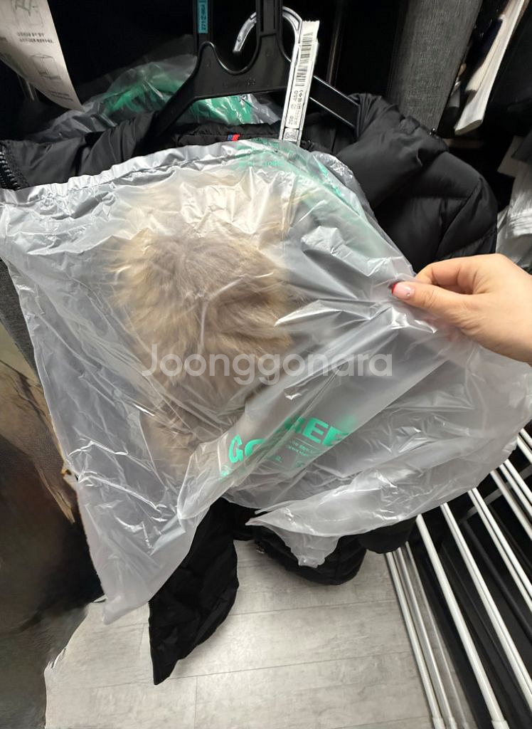 몽클레어 여성패딩 정품. 중고--8