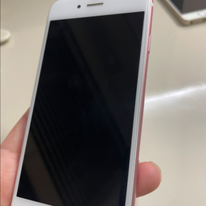 아이폰 6s 64GB 로즈골드(상태좋음) 판매합니다.