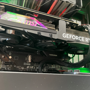 그래픽 카드 MSI RTX 4090 게이밍X 슬림
