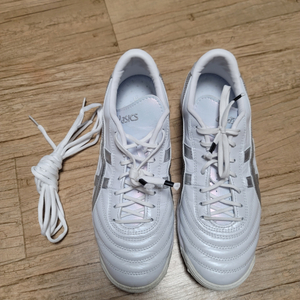 아식스 c3 250 팝니다