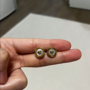 베르사체 귀걸이