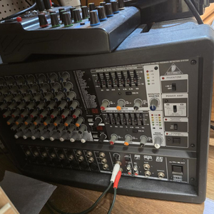 베링거파워드앰프 pmp1680s