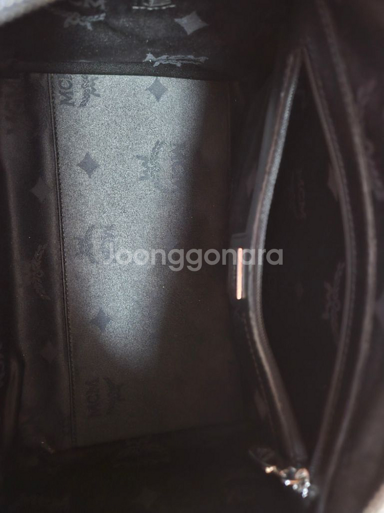 MCM 보스톤 백--5