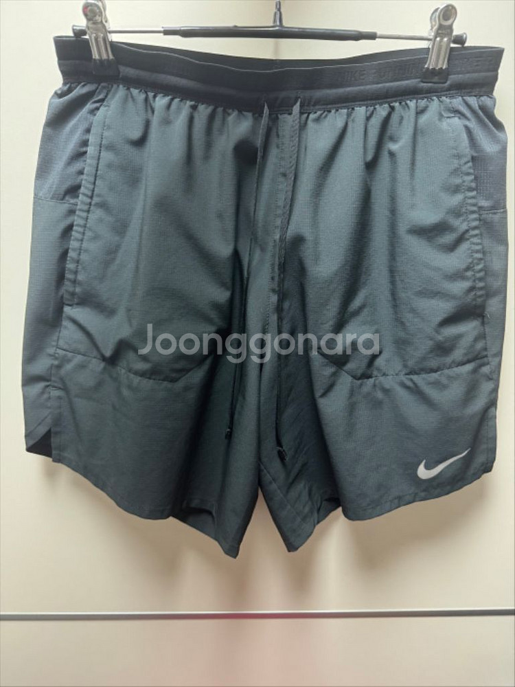나이키 드라이핏런닝 반바지 m--0